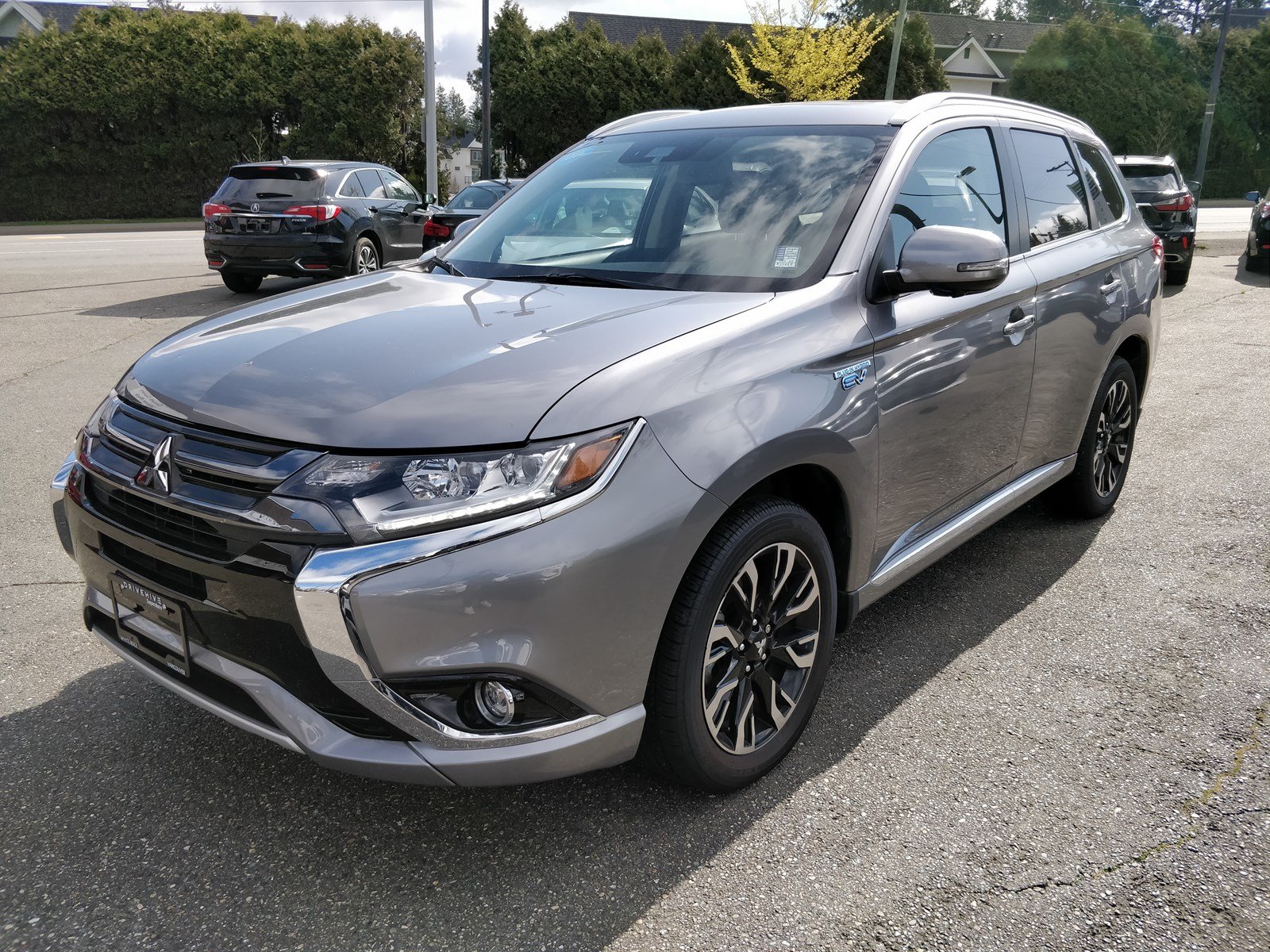 Pre-Owned 2018 Mitsubishi Outlander PHEV GT